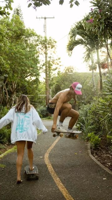 LEXI HIDALGO on Instagram: "Magic for @themomentspod 11/11/22 @ 11:11AM EST" Lexi Hidalgo Vibe, Lexi Hidalgo Hawaii, Lexi Hidalgo Coffee Talk, Lexi Hidalgo Eat With Me, Lex Hidalgo, Lexi Hidalgo, Film Pictures, Surf Skate, In Another Life