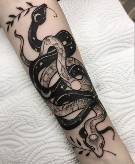 Life Tattoo Ideas, No Tattoos, Tattoo Artist Tattoo, Tattoo Design Tattoo, Snake Tattoos, Beauty Tattoo, Snake Tattoo Design, Tattoo Cover Up, High Fever