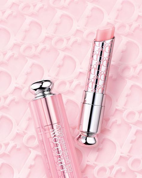 DIOR Dior Lip Glow - A sheer lip balm that enhances your natural lip color while moisturizing and protecting lips. Melanin Makeup, Pink Dior, Glow Balm, Dior Cosmetics, Dior Lip, Expensive Makeup, Dior Addict Lip Glow, Dior Lip Glow, Plump Lips