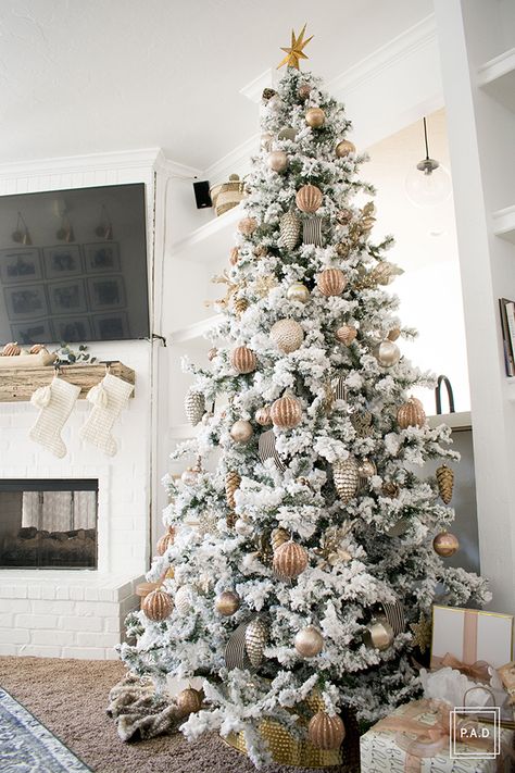 How to decorate a Christmas tree like a pro • Project Allen Designs Silver Tree Skirt, Fraser Fir Christmas Tree, Realistic Christmas Trees, Xmas Tree Skirts, Flocked Trees, Blue Christmas Tree, Christmas Tours, Pink Christmas Decorations, Flocked Christmas Trees