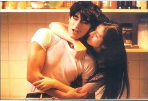 Charlie Yeung, Fallen Angels 1995, Takeshi Kaneshiro, Couple Poses Reference, Fallen Angels, I Love Cinema, Poses References, Body Reference, Cinematic Photography