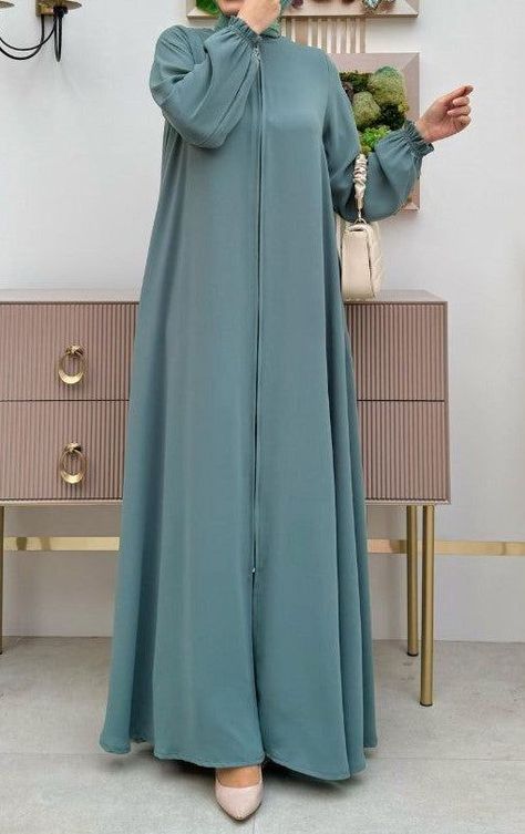 Normal Abaya Design, Simple Abaya Designs Casual, Abaya Colors, Trendy Abaya Designs, Traditional Abaya, Trendy Abaya, Simple Abaya Designs, Burqa Designs, Stylish Abaya