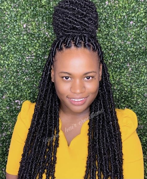 Crotchet Hairstyles Black Women Locs, Crotchet Braids Styles Hairstyles, Lock Braids, Black Women Hairstyles Braids, Women Hairstyles Braids, Big Cornrows Hairstyles, Branding Styles, Brazilian Wool Hairstyles, Faux Locs Styles