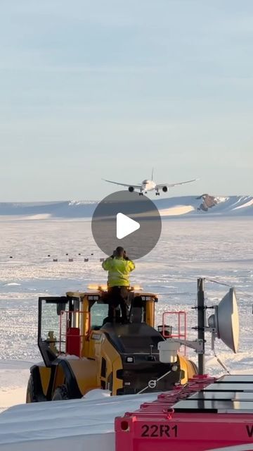 eviator on Instagram: "First ever Boeing 787 landing in Antarctica (Video: u/AnyAd6734) #aviation #pilot #plane #airplane #reels #avgeek #boeing #787" Airplane Reels, Boeing Planes, Airplane Landing, Pilots Aviation, Aviation World, Boeing 787, Airline Flights, Model Airplanes, On Instagram