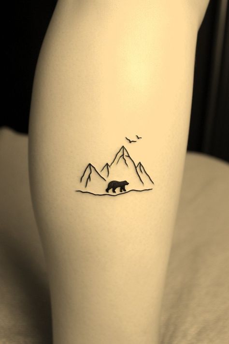 77 Chic and Simple Mountain Tattoo Design Ideas for Every Minimalist – Refined Aesthetique Quiet Heavy Dreams Tattoo, Simple Bear Tattoo, Minimalist Bear Tattoo, Tennessee Tattoo, Washington Tattoo, Simple Mountain Tattoo, Mountain Tattoo Simple, Mountain Tattoo Design, Tattoo Simple