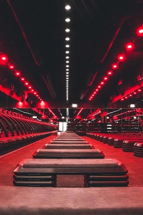 Barry’s Bootcamp Workout, Barry’s Bootcamp, Barry Bootcamp, Barrys Bootcamp Workout, Highlights 2023, Barrys Bootcamp, Boutique Gym, Gym Lighting, Boot Camp Workout