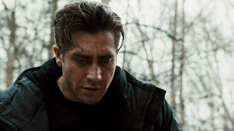 Jake Gyllenhaal as Detective Loki in Prisoners Gif Rafe Adler, Loki Gif, October Sky, Character Inspiration Male, Donnie Darko, Jake Gyllenhaal, New Girlfriend, Film Stills, Beauty Fashion