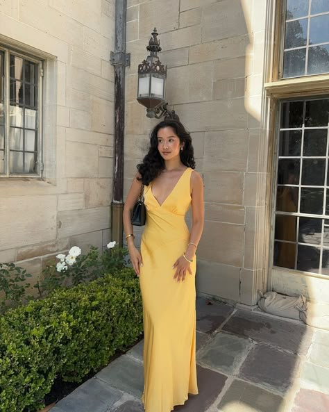 Kristin Cabatingan (@kristincabat) • Instagram photos and videos Wedding Guests Dress, Homecoming Dresses Under 100, Best Prom Dress, Gold Sequin Bridesmaid Dress, Yellow Mermaid, Feminine Inspiration, Long Sleeve Bridesmaid Dress, Long Sleeve Homecoming Dresses, Drip Or Drown