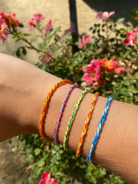 Custom Colors made to order! Super cute so check them out! Ankle Bracelet Tattoo, Diy Bracelets Patterns, Summer Bracelets, Knot Bracelet, Birthday Gifts For Sister, Ankle Tattoo, Foot Jewelry, Handmade Jewelry Diy