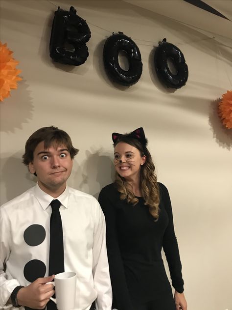 Jim And Pam Couples Costumes, Couple Halloween Costumes Jim And Pam, The Office Us Fancy Dress, Last Munite Halloween Costumes Couples, Pam Cat Costume The Office, Pam From The Office Costume, Miss Congeniality Couples Costume, Jim And Pan Halloween Costume, Cute Couple Costumes Easy