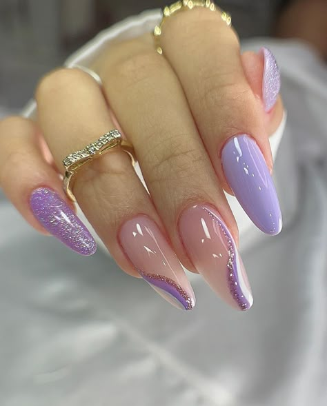 Elegant Short Square Nails for Summer 2024 Almond Light Purple Nails, Lavender And Purple Nails, Purple Nails Valentines Day, Lilac Blue Nails, Lavender Almond Nails Designs, Nails Inspo Purple, Purple Nails Simple, French Gel Nail Designs, Cute Purple Nail Ideas