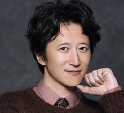 araki Araki Hirohiko Meme, Araki Hirohiko, Hirohiko Araki, Father Art, Jonathan Joestar, Vampire Stories, Martial Arts Techniques, Jo Jo, Viz Media