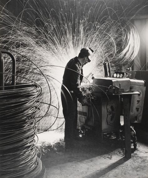 Brave new production line: factory workers of the 50s and 60s Factory Photography, British Journal Of Photography, Nuclear Power Station, Factory Worker, 18th Century Paintings, Covent Garden London, Working Drawing, White Heat, Industrial Photography