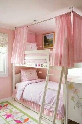 Beautiful way to personalize bunk beds in a girls room. she wants a spare bed for her cousin to visit lol Girls Bunk Beds, Modern Bunk Beds, Bottom Bunk, Bunk Bed Designs, Space Bedding, Girls Room Ideas, Kids Bedroom Designs, Top Bunk, Kids Bunk Beds