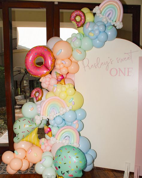 The sweetest and cutest birthday decoration 🍩🍭🍬it’s all in the details🌈 . . . . #birthdayballoons #kidspartyideas #rainbowballoons #candylandparty #rainbowparty #balloonsideas Candyland Party, Rainbow Balloons, Rainbow Party, Birthday Decoration, Birthday Balloons, The Details, Birthday Decorations, Balloons, Birthday