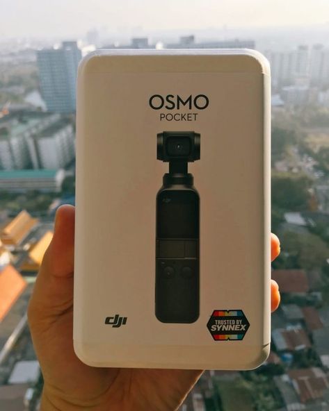 DJI OSMO POCKET Dji Pocket 2 Aesthetic, Camera Lenses Canon, Air Port, Start Youtube Channel, Osmo Pocket, Youtube Channel Ideas, Dorm Room Inspiration, Dslr Photography, Dji Osmo