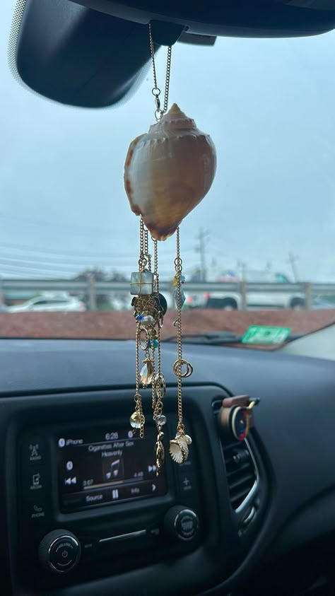 car decor #Must HaveCarAccessories Beachy Car Aesthetic, Decorating Inside Of Car, Cute Car Things, Car Decorations Interior Aesthetic, Boho Car Interior, Hippie Car Decor, Interior Car Decorations, Diy Car Accessories, Aesthetic Car Decor