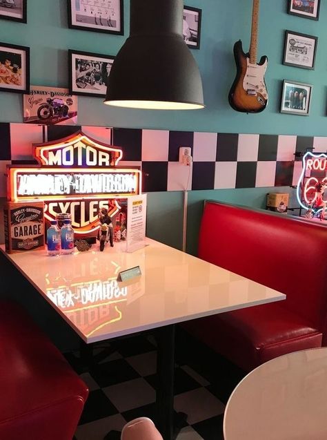 Retro Cafe Aesthetic, 80s Diner Aesthetic, Retro Cafe Design, Retro Cafe Interior, Retro Diner Aesthetic, Vintage Cafe Aesthetic, 80s Diner, 80s Cafe, 90s Cafe