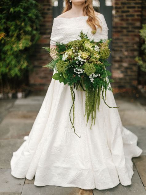 Greenery Cascade Bouquet, Lord Of The Rings Bouquet, Moss Bridal Bouquet, Forest Bride Bouquet, Moss Wedding Bouquet, Forest Green Wedding Flowers, Draping Bouquet, Dark Bridal Bouquet, Moss Bouquet