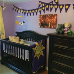 Rapunzel Nursery, Tangled Nursery, Tangled Room, Disney Nursery Ideas, Rapunzel Room, Disney Kids Rooms, Car Themed Nursery, Disney Baby Rooms, Disney Baby Nurseries