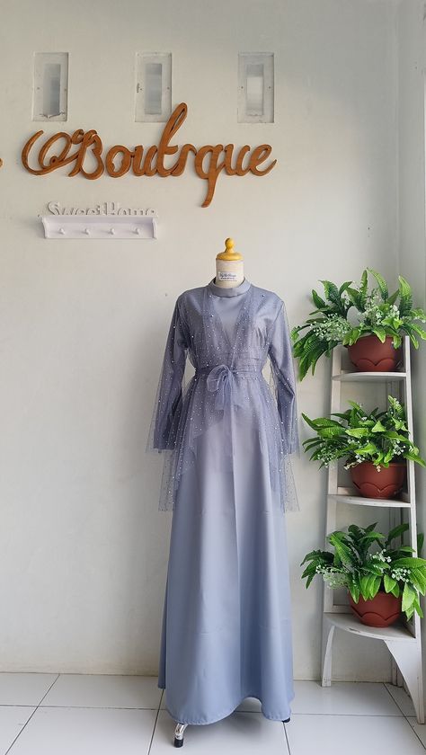 Dress Hijab Tile, Bresmaid Dresses Muslim, Outer Tile, Model Gamis, Dress Muslim, Muslim Fashion Dress, Dress Inspiration, Gown Dress, Muslim Fashion