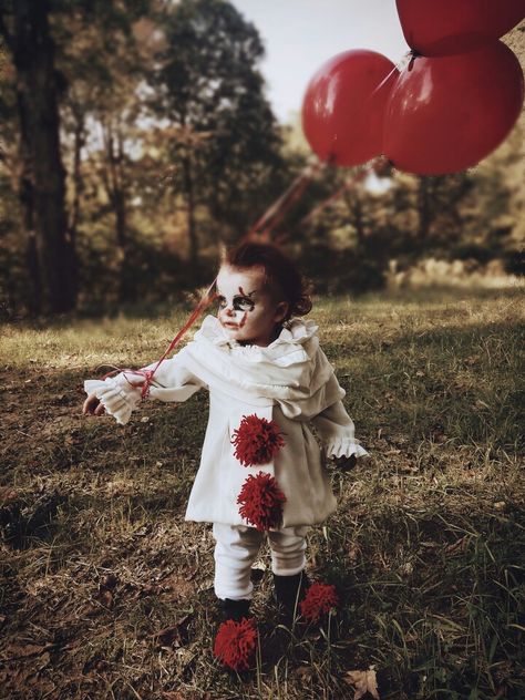 Baby Pennywise Costume, Baby Pennywise, Pennywise Costume, Kid Halloween, Twin Halloween, Super Suit, Witch Face, 13 Days, Baby Costumes