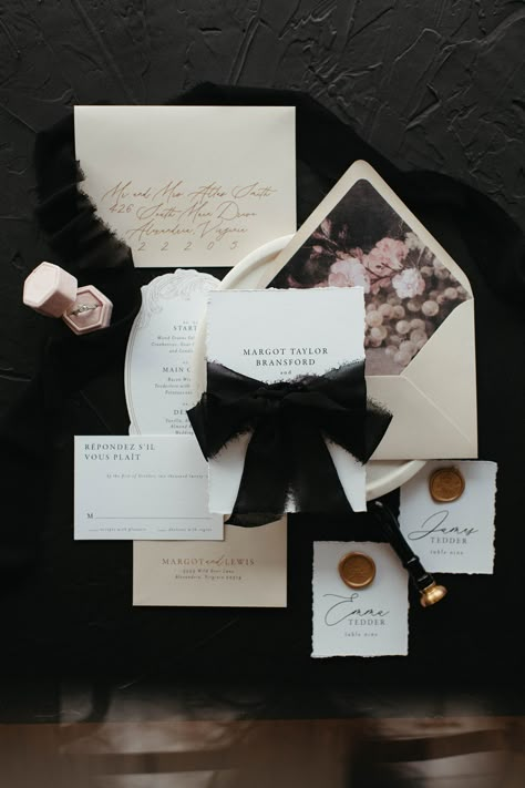 Every detail of this styled shoot was to die for! The vision for this wedding day came to life with neutral florals, gold accents, black and white aesthetic and timeless details. We love how the floral design was significant to the whole event design. See more at: https://annahowedesign.com/the-bradford-styled-shoot/ Black Floral Wedding Invitations, Black And White Wedding Aesthetic, Black And White Classic Wedding, Wedding Invitations Fall, Neutral Florals, Ribbon Embellishments, Addressing Wedding Invitations, Reception Table Decorations, Invitation Suites