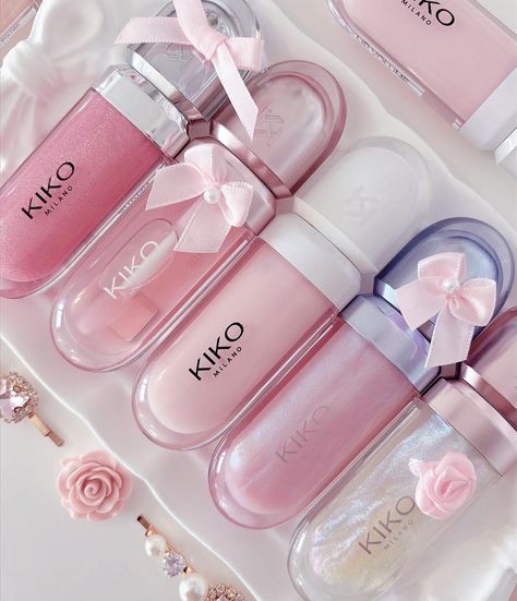 Kiko Pink Lipgloss, Lipglosses Aesthetic, Pink Lipgloss Aesthetic, Pink Lip Gloss Aesthetic, Kiko Aesthetic, Lip Gloss Kiko, Lipgloss Shades, Best Lipgloss, Kiko Gloss