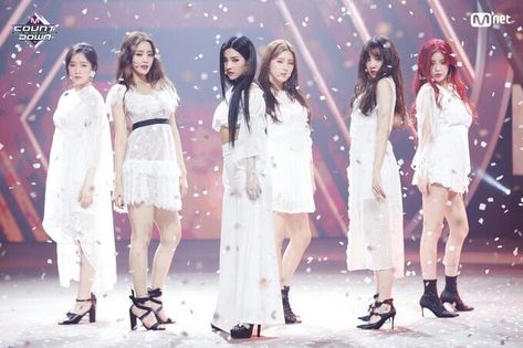 Gidle Outfit, Superman Outfit, Gidle Miyeon, Hyun A, Soo Jin, Music Birthday, Cube Entertainment, Girl Day, Kpop Outfits