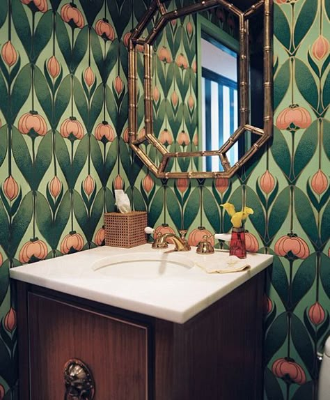 We end with a bathroom that includes no tropical features of its own. Except an abundance of verdant plants outside, which brings the tropics indoors with ... Hollywood Regency Bathroom, Art Nouveau Bathroom, Interior Art Deco, Room Wallpaper Designs, Arte Art Deco, Tropical Interior Design, Wallpaper Art Deco, Powder Room Wallpaper, Tropical Interior