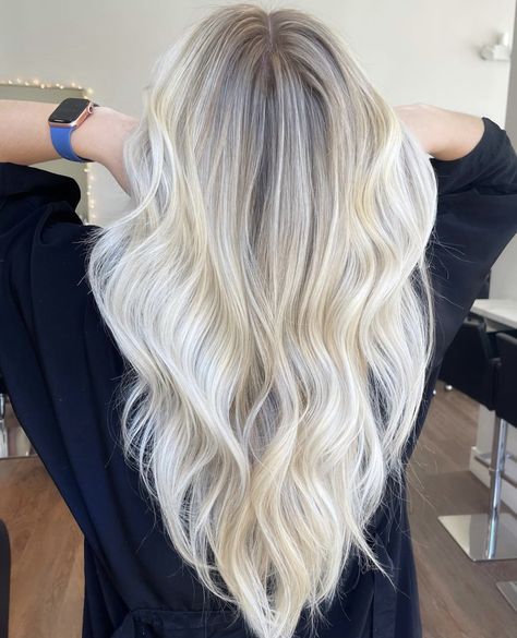 Shadow Root On Platinum Hair, Platinum Reverse Balayage, Full Foil Highlights Blonde With Shadow Root, Blonde Babylights With Shadow Root, Platinum Blonde With Root Melt, Icy Lived In Blonde, White Hair With Shadow Root, Platinum Blonde Root Smudge, Lived In Icy Blonde