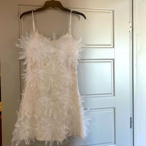 Brand New Inamore Size Medium Mariposa Little White Dress Christmas Mini Dress, Bridal Shower Dresses For The Bride, White Formal Dress Short, Short White Graduation Dress, Rehearsal Dinner Dress For Bride, Formal Mini Dresses, White Engagement Dress, Winter Wonderland Dress, White Sparkly Dress