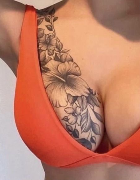 Stomach Tattoos Women, Hip Thigh Tattoos, Hip Tattoos Women, Inspiration Tattoos, Chest Tattoos For Women, Chest Piece Tattoos, Tattoos For Black Skin, Leg Tattoos Women, Tatuaje A Color