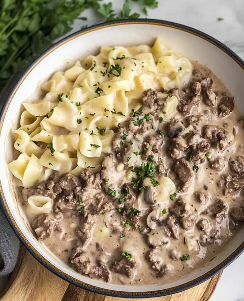 Ground Beef Stroganoff - recipessin.com Beef Stroganoff With Ground Beef, Creamy Shrimp Alfredo, Baked Green Beans, Comfort Pasta, Ground Beef Stroganoff, Creamy Shrimp, Shrimp Alfredo, Steamed Asparagus, Fettuccine Pasta