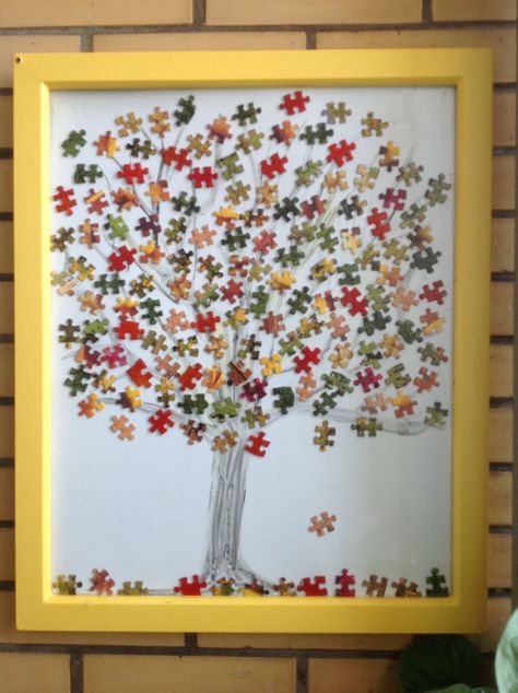 Puzzle Piece Tree, Jigsaw Crafts, Jigsaw Puzzle Art, Jigsaw Art, Jigsaw Puzzle Crafts, Puzzle Piece Art, Puzzle Tree, Puzzle Piece Crafts, Puzzle Ideas