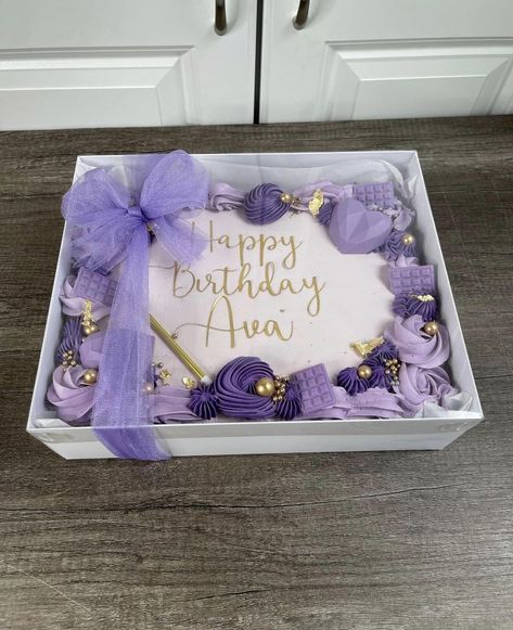 Bday Cupcakes, Square Cake Design, Slab Cake, Elegant Cupcakes, Sheet Cake Designs, Spring Cupcakes, Rectangle Cake, Birthday Cake For Mom, Purple Cupcakes