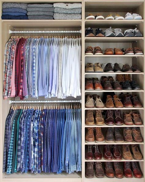 Organiser Son Dressing, Closet Redo, Indian Hills, Organized Closet, Indoor Ideas, Desain Pantry, Walking Closet, Closet Layout, Pantry Ideas