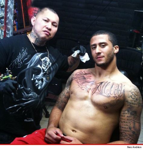 "Tatted Up 49ers Star Ink Biz  BOOMING For QB's Tattoo Artist" TMZ (January 20, 2013) Colin Kaepernick Tattoos, Sf Niners, 49ers Fans, Best Football Team, Sf 49ers, Colin Kaepernick, American Football Players, Phil Collins, San Francisco 49ers