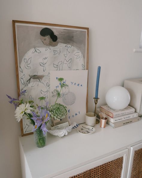 Snippets of summer 🎞️ fresh blooms, a tidy house for guests, basket bags & new ceramics! Kate Spiers, Apartment Lounge, Tidy House, Basket Bags, Summer Fresh, Aesthetic Rooms, New Ceramics, Basket Bag, Lounge Room