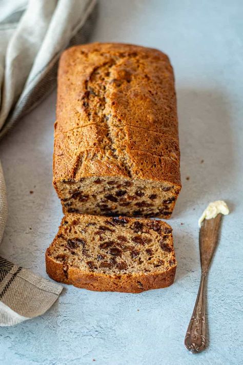 Tea Loaf Tea Loaf Recipe, Fruit Loaf Recipe, Hot Cup Of Tea, Tea Loaf, Coffee And Walnut Cake, Loaf Cake Recipes, Dried Fruit Mix, English Breakfast Tea, Walnut Cake