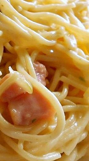 Ham Tetrazzini Recipe, Ham Tetrazzini, Chicken Carbonara Recipe, Cheddar Cheese Sauce, How To Cook Ham, Ham Recipes, Pork Chop Recipes, Pork Dishes, 30 Minute Meals