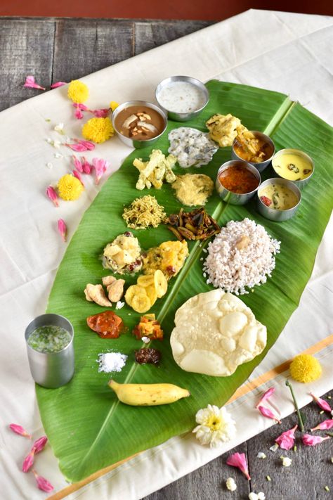 Kerala Sadhya Photography, Onam Sadhya Dishes, Sadhya Photography, Onam Festival Kerala Photography, Onam Sadhya Photography, Onam Pics, Onam Food, Onam Ideas, Onam Vibes