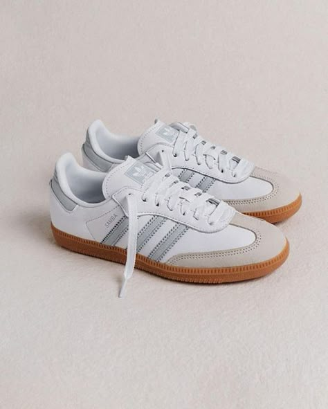 Sole Locale on Instagram: "Adidas Samba OG White Halo Blue Gum Sizes available for pre-order (1-2 WEEKS ETA) 3.5-11.5 men’s 4.5-10 women’s ₱10,495 Send us a direct message for inquiries! *Prices may change without prior notice, and sizes are subject to availability. *Down payment is required to avoid joy reservations or flaking. DISCLAIMER: Sole Locale is not affiliated with the listed brands. All credit goes to the rightful owner of the photos. No copyright infringement is intended. IE0877" Trendy Shoes Winter, Must Have Mens Shoes, Men’s White Shoes, Whote Shoes, Men’s Trainers, Woman’s Shoes, Clean Girl Shoes, Cool Shoes Women, It Girl Shoes