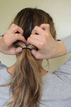 This is a guide to creating cute hairstyles when your hair is dirty. Learn how to do easy hairstyles for dirty hair with this fun step-by-step tutorial. Cute Hairstyles For Dirty Hair, Easy Hairstyles For Dirty Hair, Hairstyles For Dirty Hair, Work Updo, Cute Bun Hairstyles, Easy Updos For Medium Hair, Easy Updos For Long Hair, Side Bun Hairstyles, Parting Hair