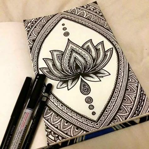 Absolutely Beautiful Zentangle patterns For Many Use (32) Doodle Zen, Stylo Art, Animals Tattoo, Mandala Doodle, Drawing Hair, Lotus Mandala, Design Mandala, Mandalas Painting, Doodle Art Drawing