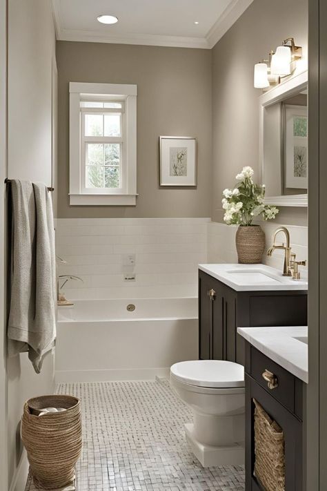 Bathroom Colours With White Tiles, Small Bathroom With Dark Cabinets, Small Aesthetic Bathroom Ideas, Small Bathroom Ideas Cream, Simple White Bathroom Ideas, Bathroom Paint Colors With Brown Tile, Small Bathroom Ideas Paint, Small Bathroom Neutral Colors, Bathroom Ideas Tan