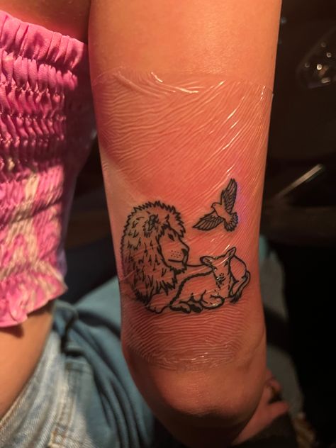 Child Of God Tattoo, Amen Aesthetic, Aesthetic Encouragement, Christian Tattoos Men, Unique Christian Tattoos, Christian Lion, Lamb Tattoo, Holy Spirit Tattoo, Revelation Tattoo