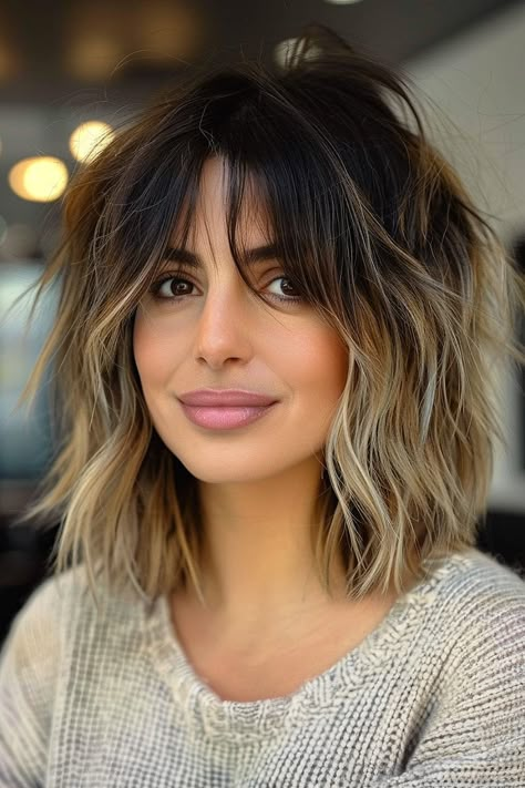 Must-Try Shag Haircuts and Hairstyles in 2024 Shag Bayalage Hair, Shaggy Bob Brunette, 70s Hair Short Shag, Black And Blonde Shag Hair, Collar Bone Shag Haircut, Middle Part Shag Haircut, Short Hairstyle Women Plus Size, Ombre Hair Color Medium Length, Short Haircut With Wispy Bangs