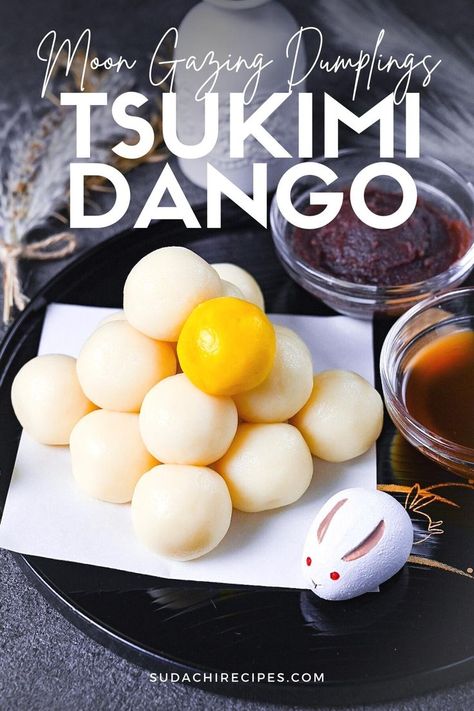 Tsukimi dango (moon gazing dumplings) arranged into a pyramid and served on a black tray with red bean paste, mitarashi sauce and a decorative white rabbit. Mochi Dumplings, Ghibli Recipes, Wagashi Recipe, Dango Recipe, Steam Food, Japan Dessert, Rice Dumpling, Japanese Dessert Recipes, Japanese Diet