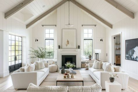 40 Stunning Neutral Living Room Designs Havenly Living Room, Coastal House Plans, Farmhouse Inspiration, Living Room Photos, Simple Interior, Neutral Living Room, Stylish Living Room, New Home Designs, Vaulted Ceiling